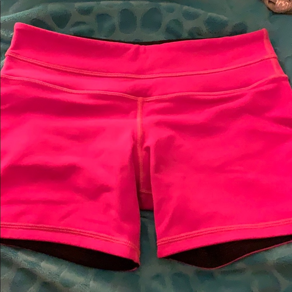 Lululemon - Picture 4 of 4